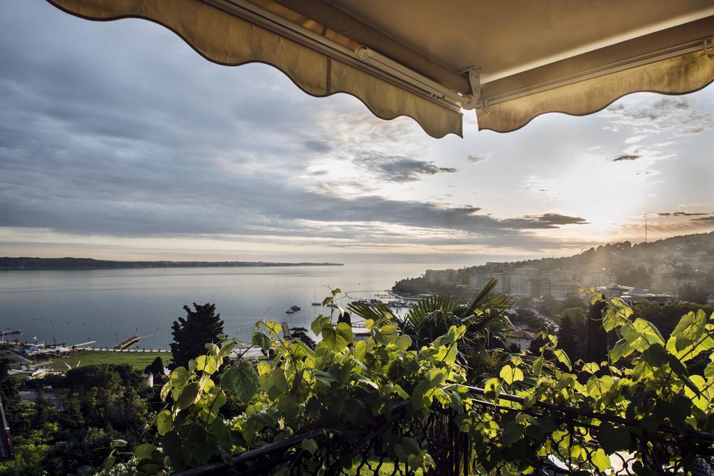 Villa Bellevue Portoroz-Portorose Buitenkant foto