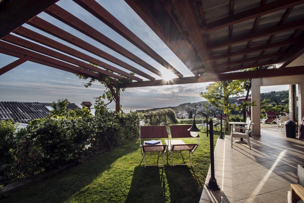 Villa Bellevue Portoroz-Portorose Buitenkant foto