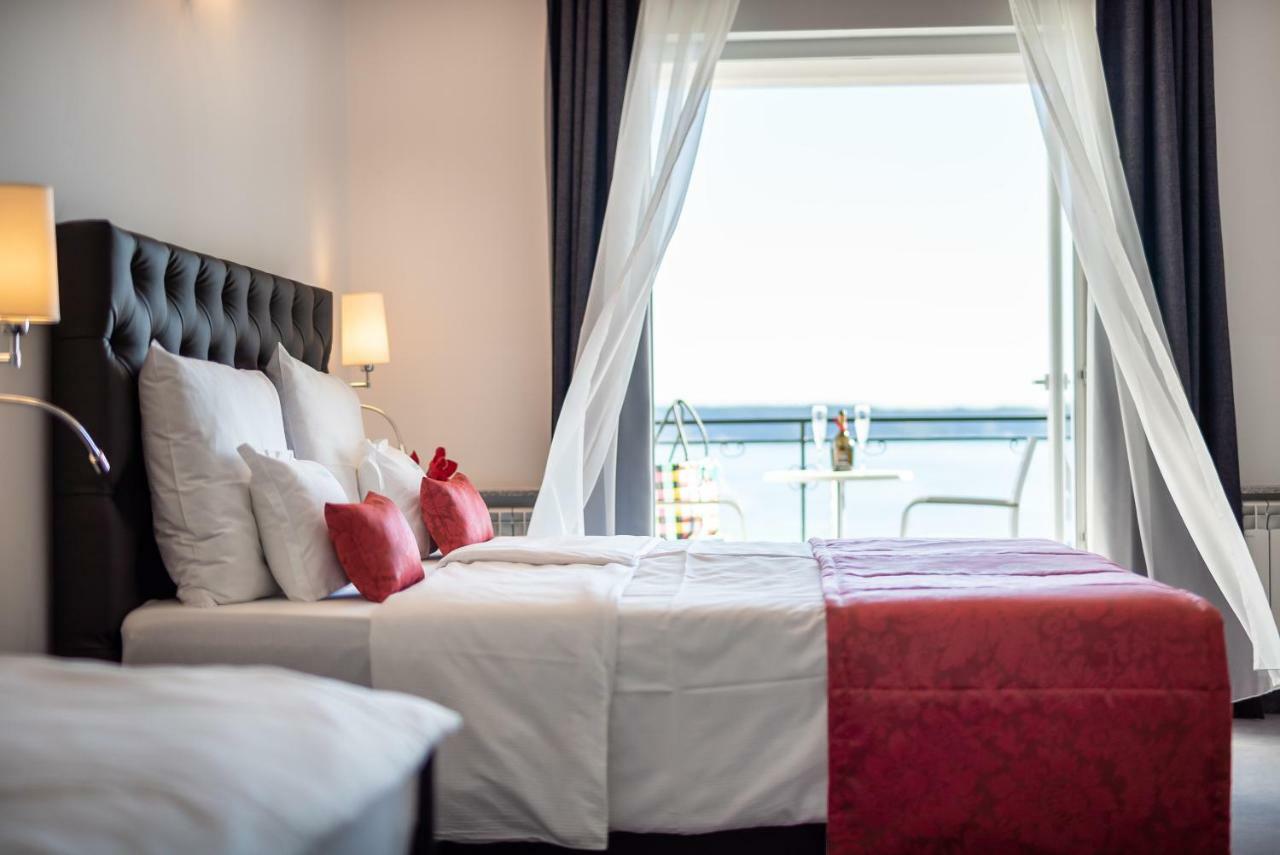 Villa Bellevue Portoroz-Portorose Buitenkant foto